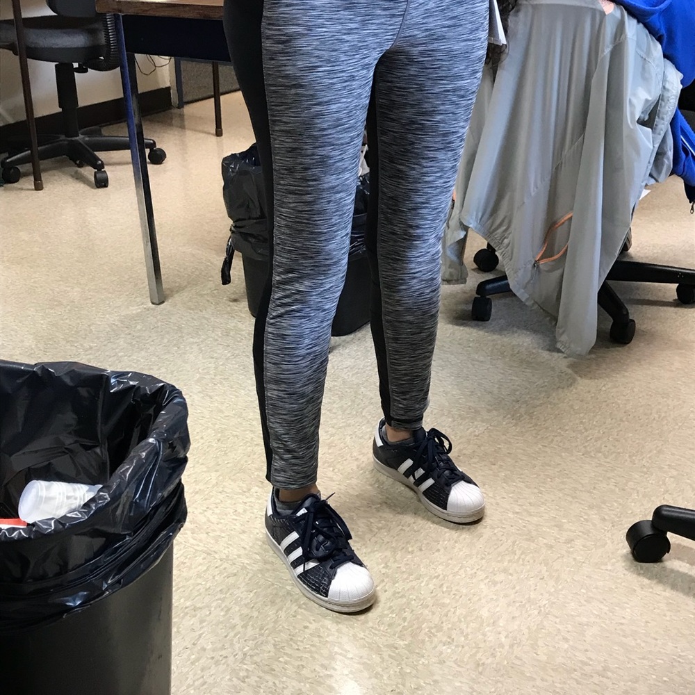 🖤Gap black/grey G fast leggings Gap Fit medium